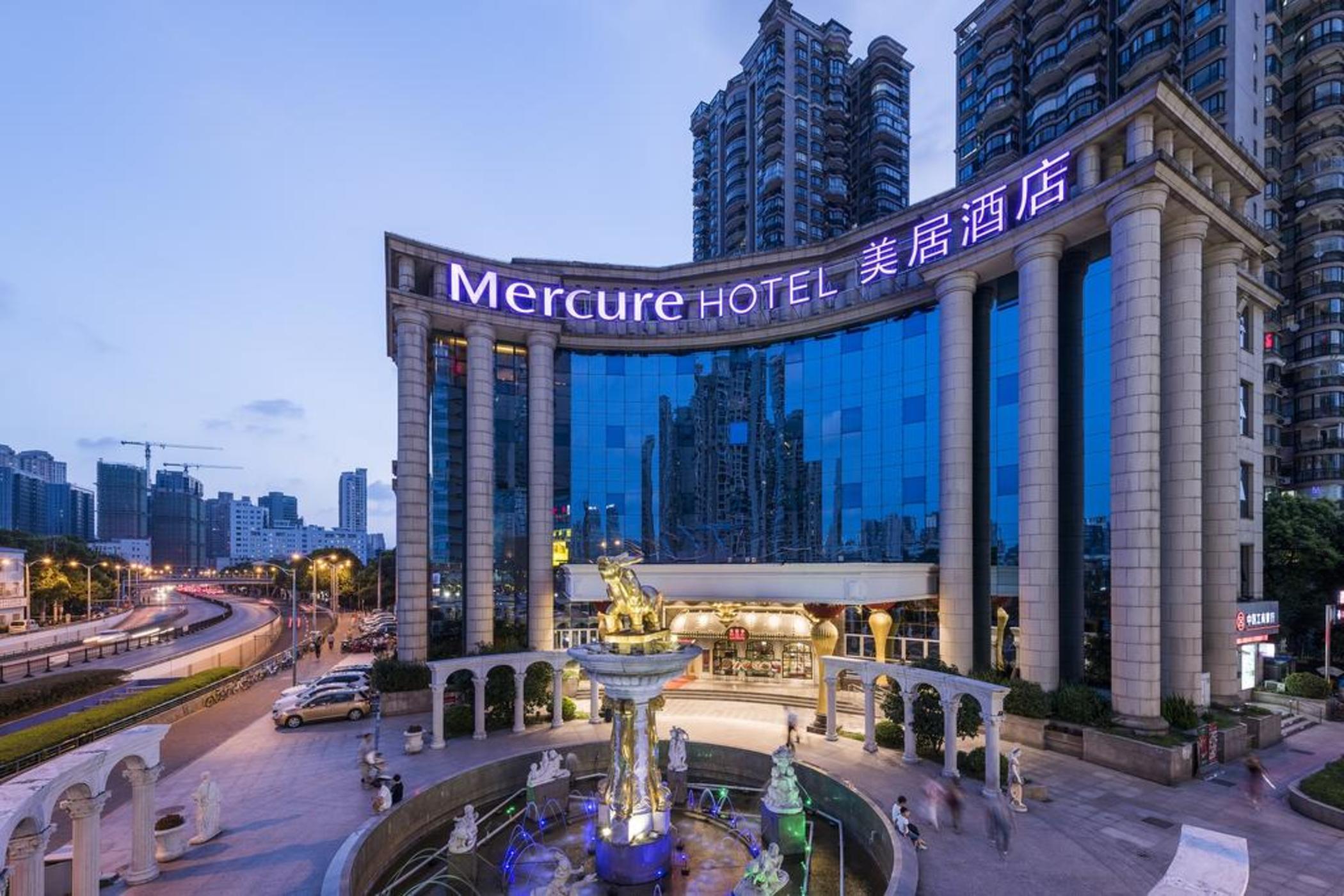 Mercure Shanghai Yu Garden Exterior photo