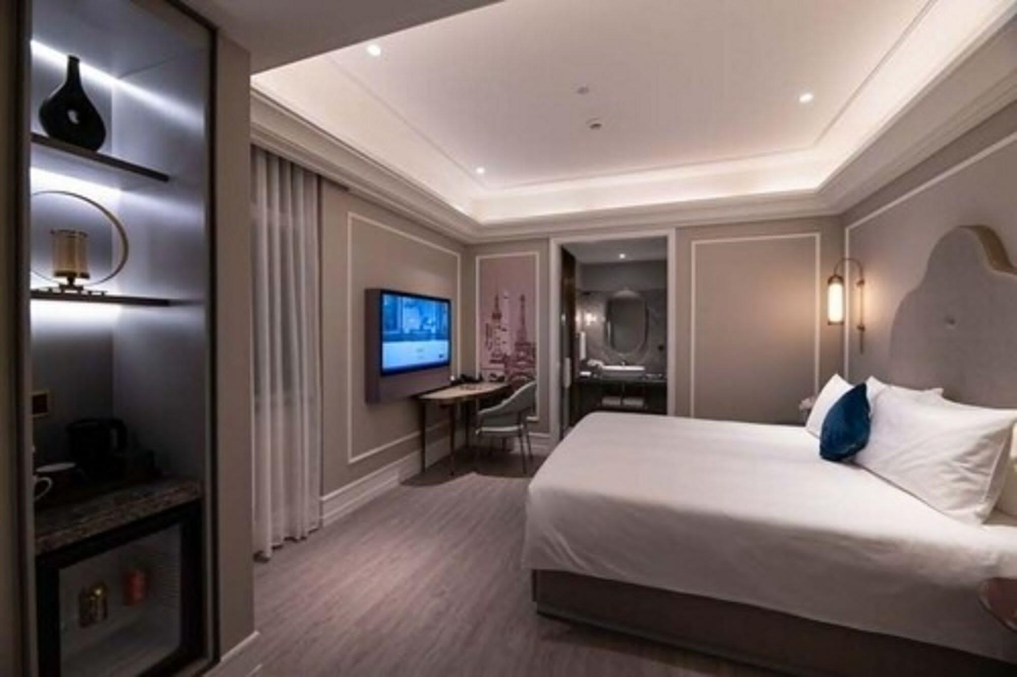 Mercure Shanghai Yu Garden Exterior photo